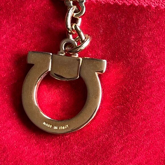Ferragamo Men Gancini Gold Keychain Bag Charm Iconic Timeless Style MINT - Picture 3 of 6